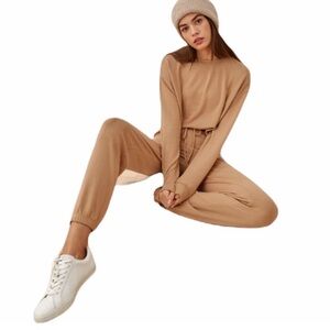 Reformation 2 Piece Jogger Set - Taylor in Butterscotch Size Small